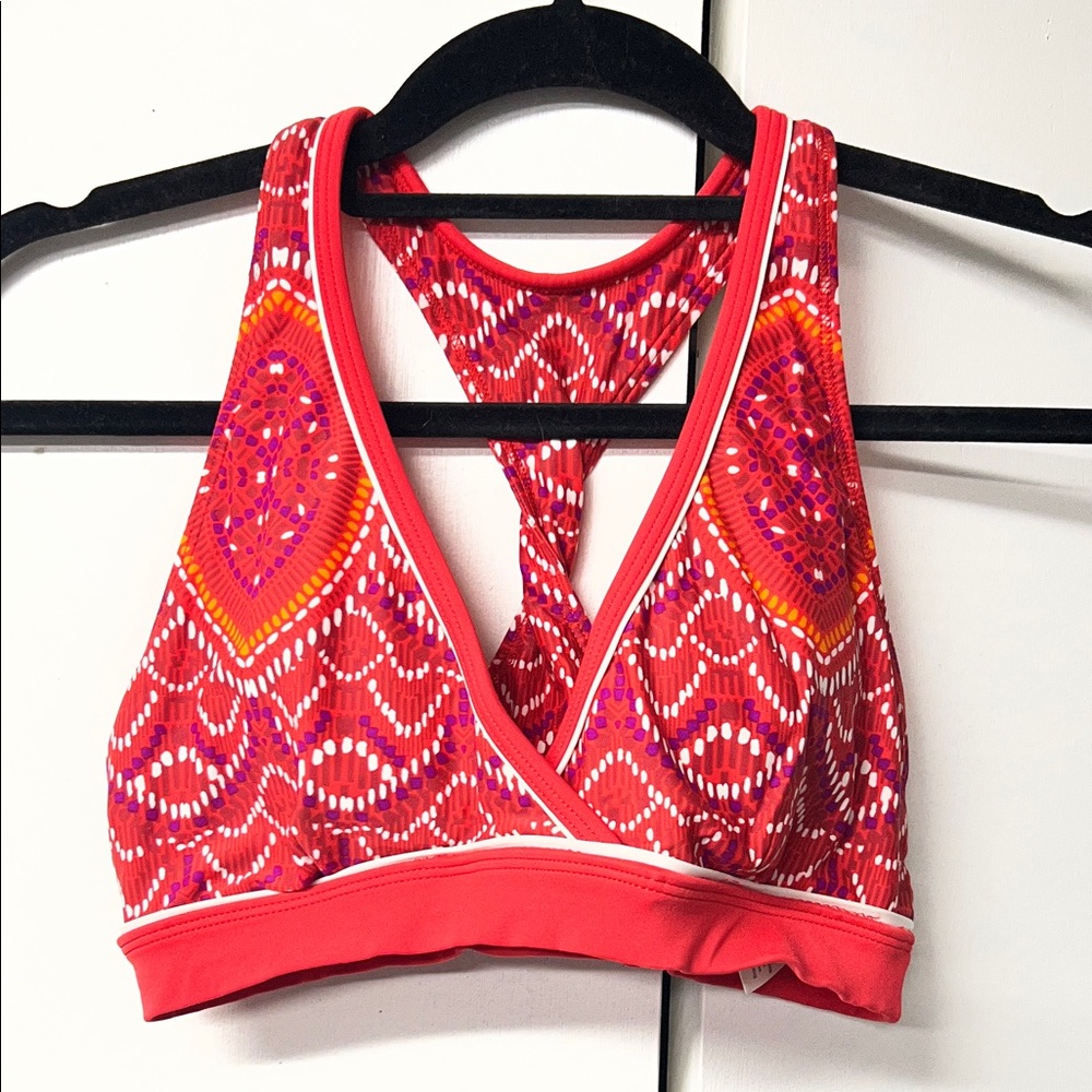 Athleta Red and Pink Patterned Sports Bikini Top